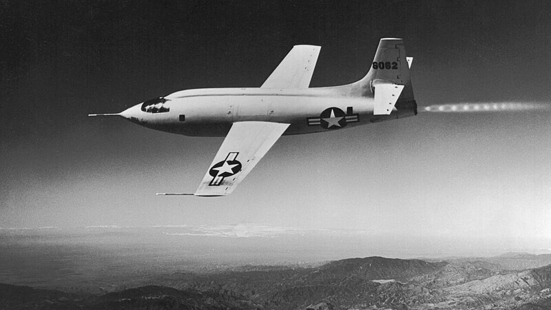 How Sonic Booms Work: The Science Behind the Thunder